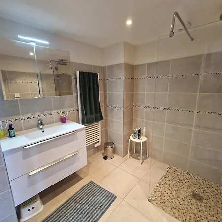Climatise 2 Avec Terrasse Et Cuisine Equipee - Fr-1-100-344 Apartment Cavalaire-sur-Mer